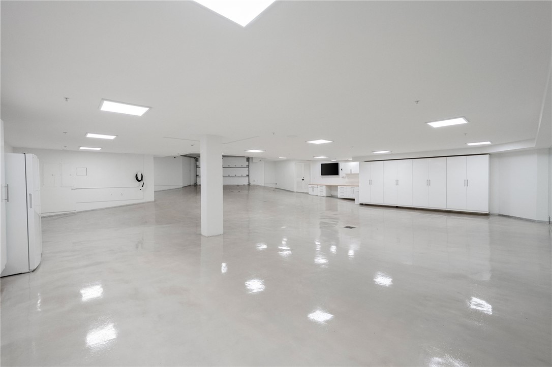 MLS #OC25262428 image #48