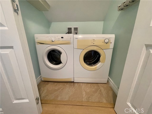 MLS #OC25262436 image #7