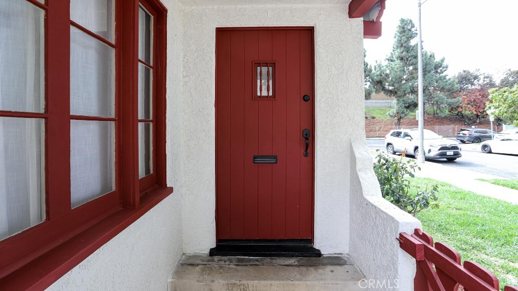 MLS #OC25262439 image #4