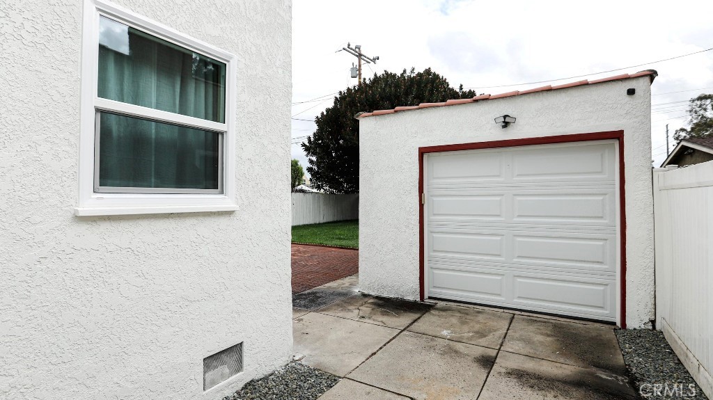 MLS #OC25262439 image #40