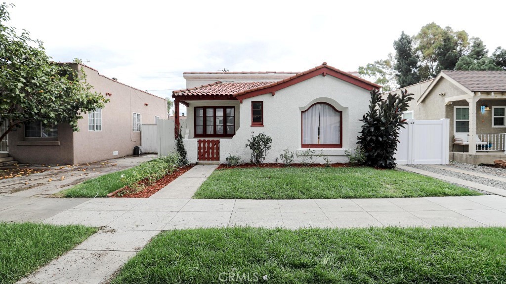 MLS #OC25262439 image #43