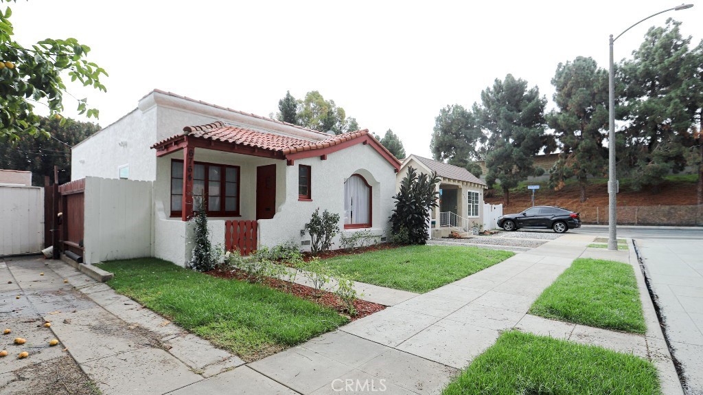 MLS #OC25262439 image #46