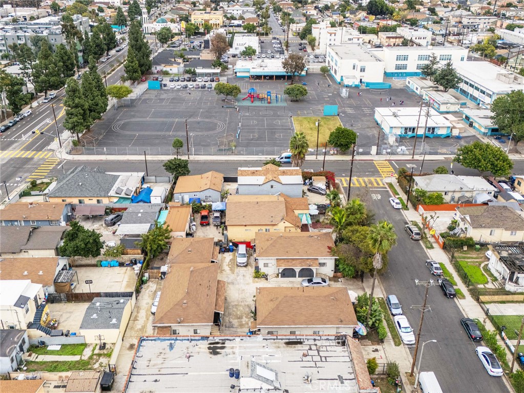 MLS #OC25262442 image #15