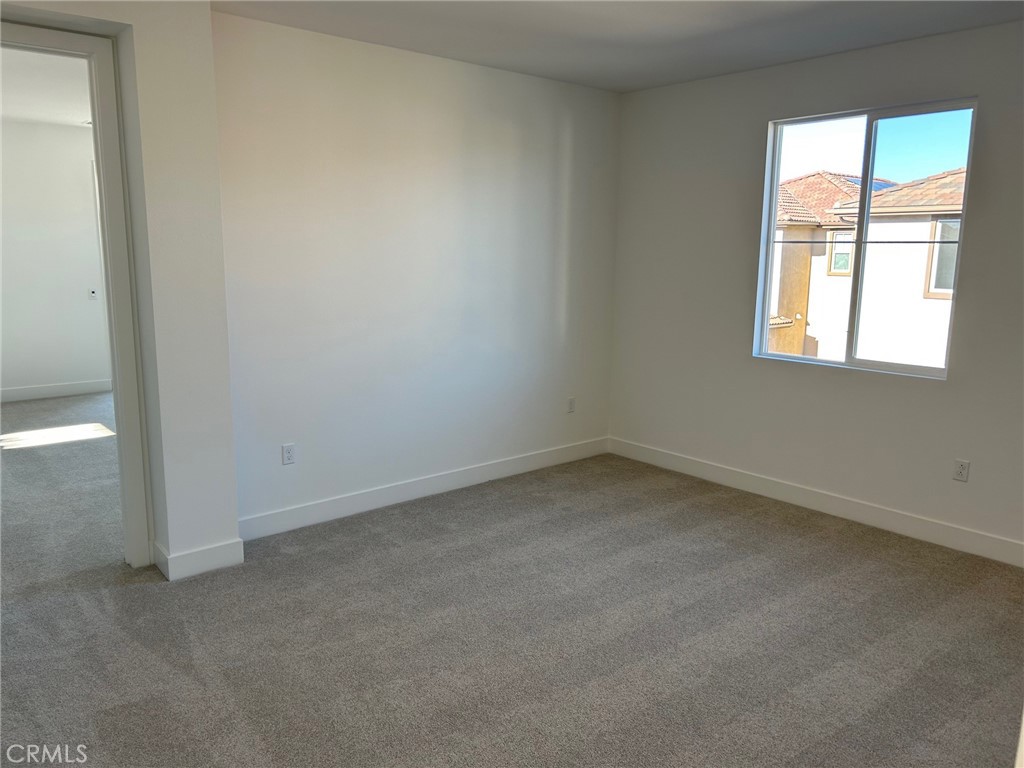 MLS #OC25262488 image #10