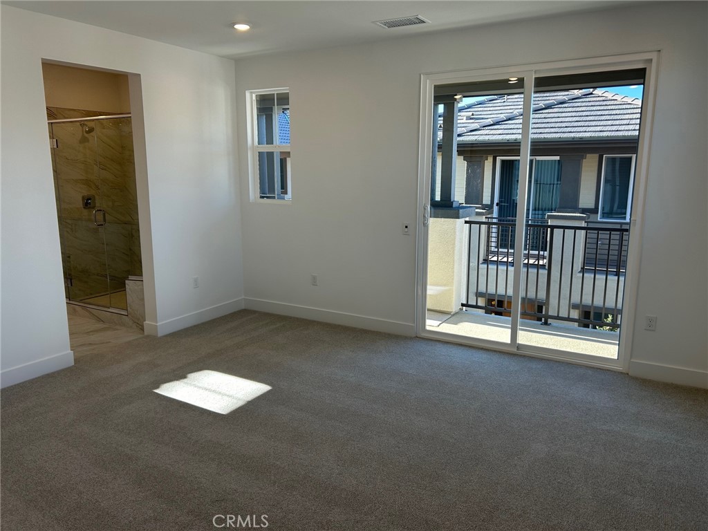 MLS #OC25262488 image #15