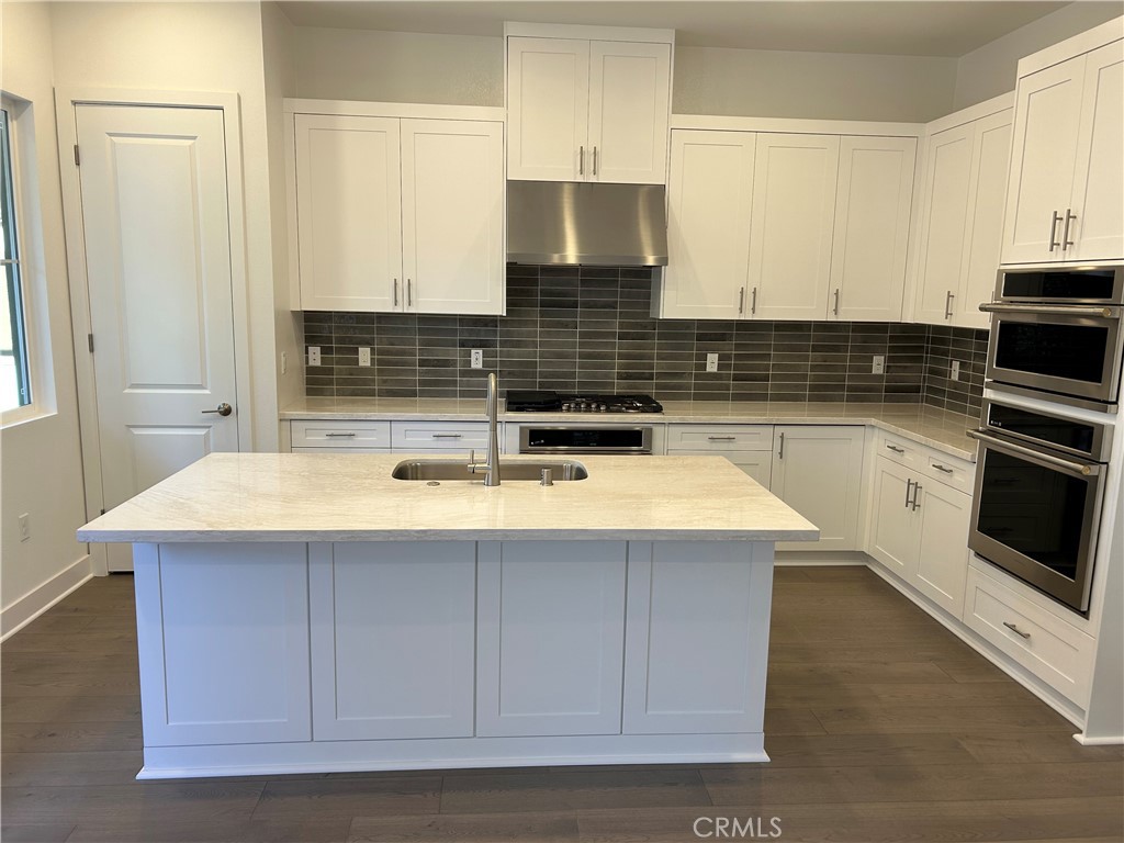 MLS #OC25262488 image #3