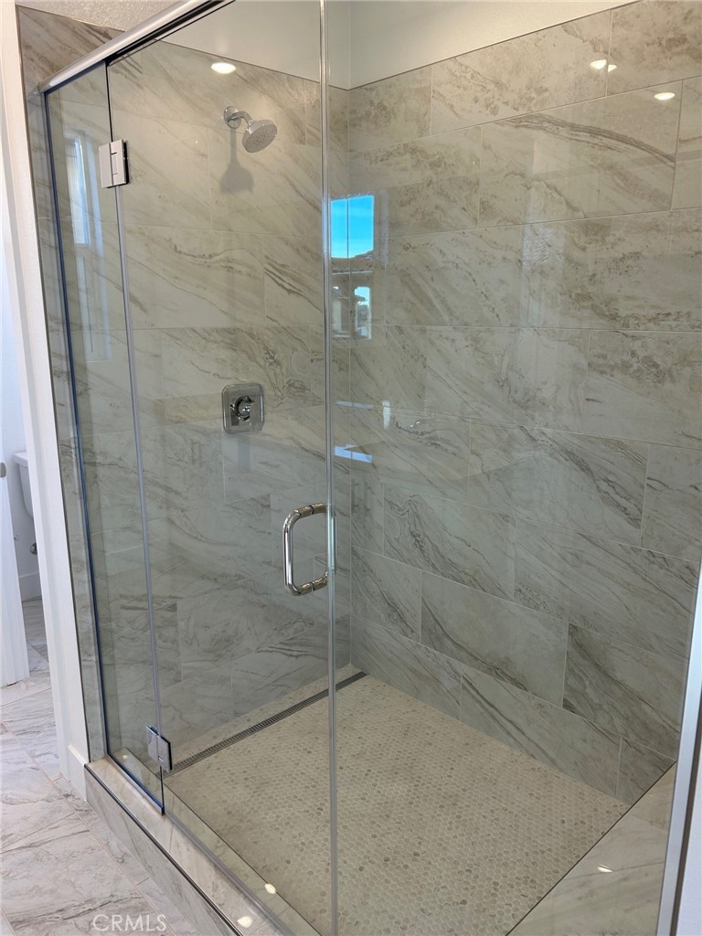 MLS #OC25262488 image #8