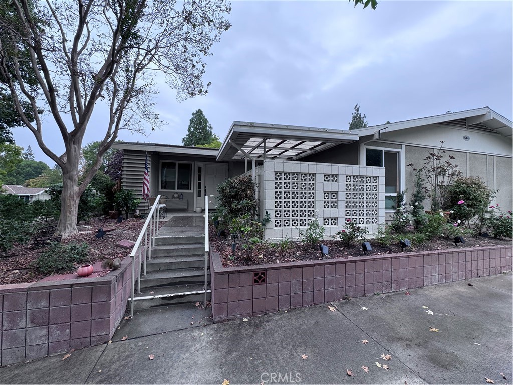 MLS #OC25262504 image #1