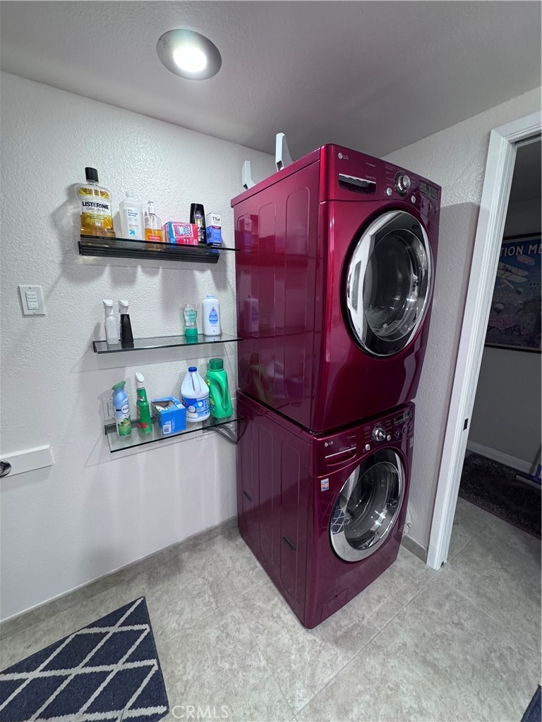 MLS #OC25262504 image #9