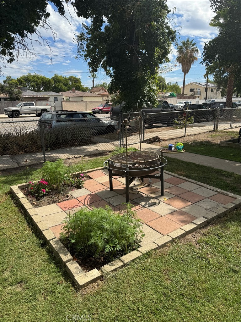 MLS #OC25262535 image #3