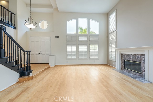 MLS #OC25262541 image #3