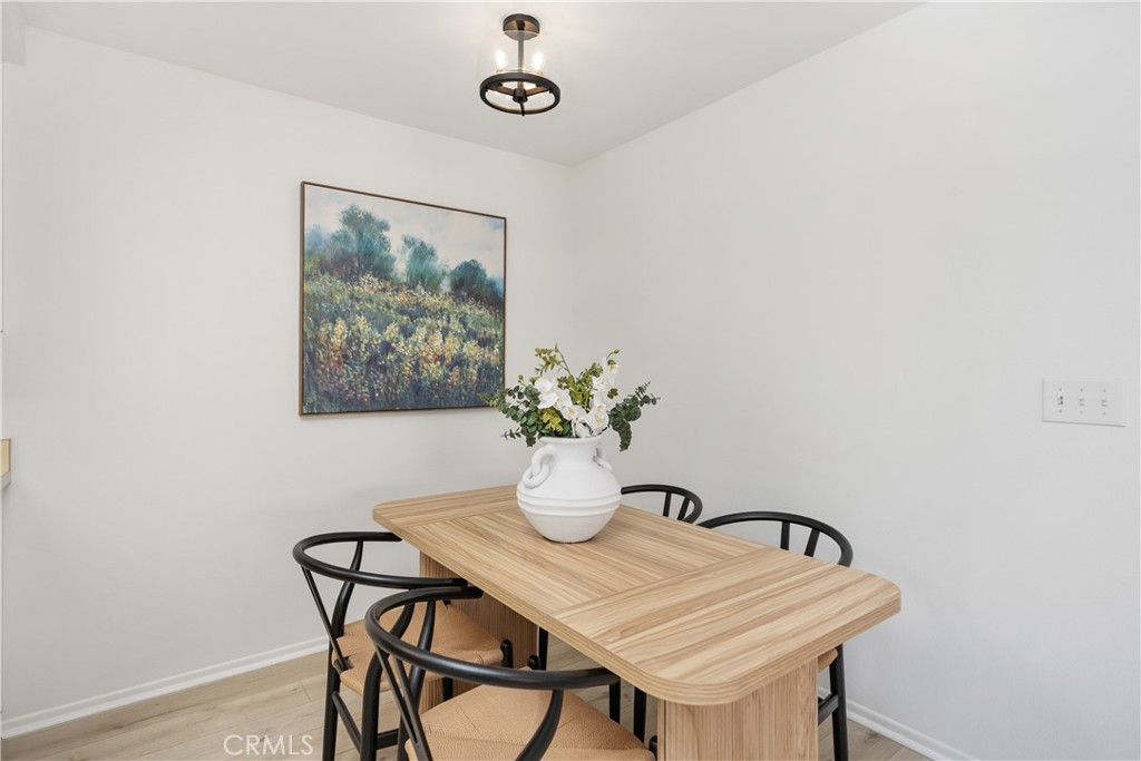 MLS #OC25262570 image #5