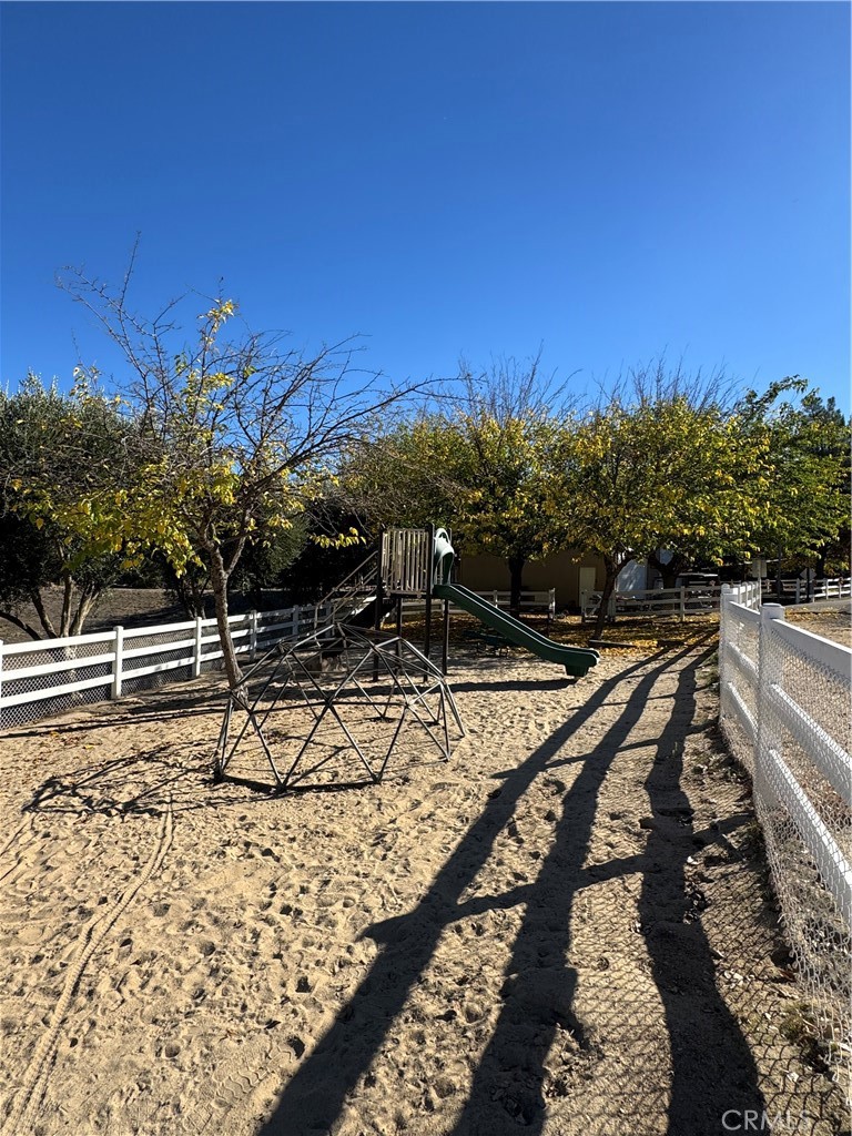 MLS #OC25262578 image #36