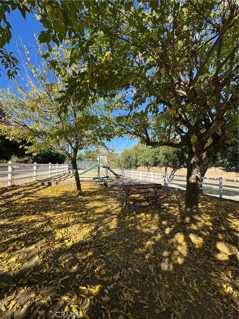 MLS #OC25262578 image #44