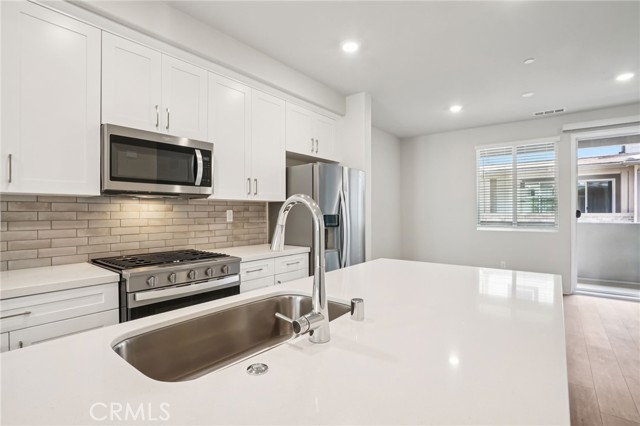 MLS #OC25262589 image #13