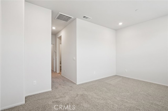 MLS #OC25262589 image #26