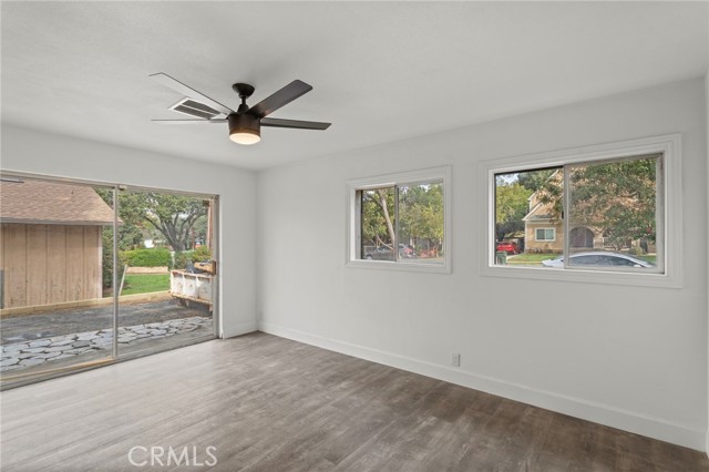 MLS #OC25262590 image #12