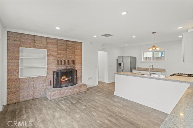 MLS #OC25262590 image #4