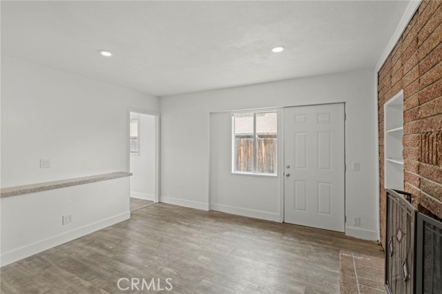 MLS #OC25262590 image #5