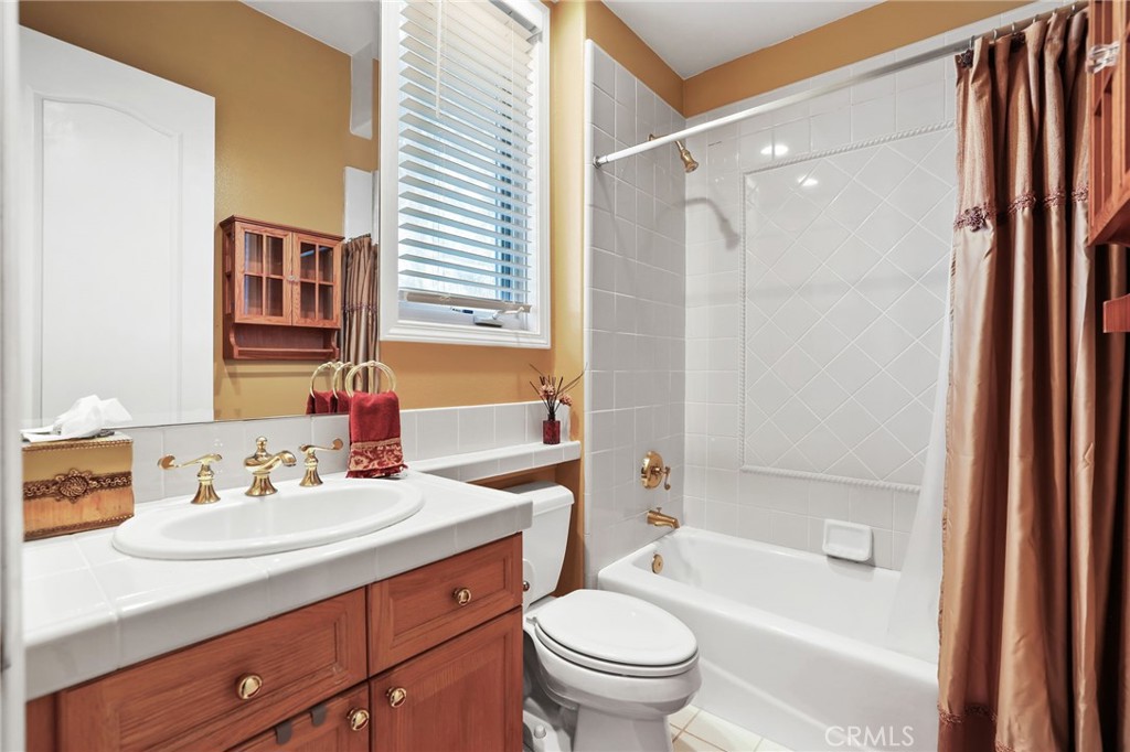 MLS #OC25262603 image #28