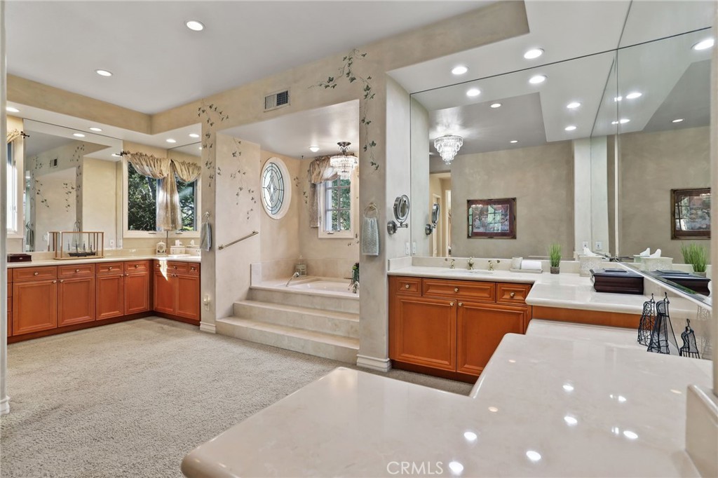 MLS #OC25262603 image #43