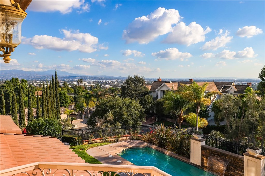 MLS #OC25262603 image #50