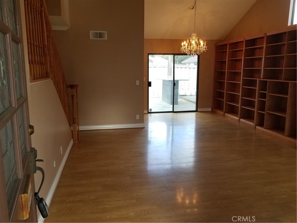 MLS #OC25262655 image #2