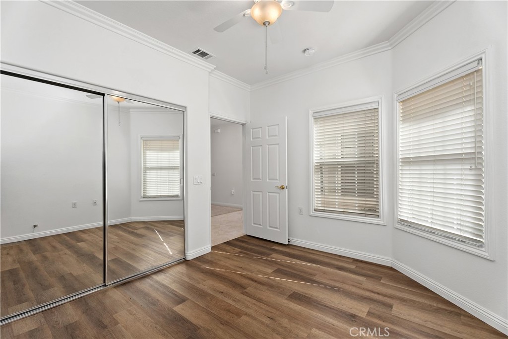 MLS #OC25262692 image #22