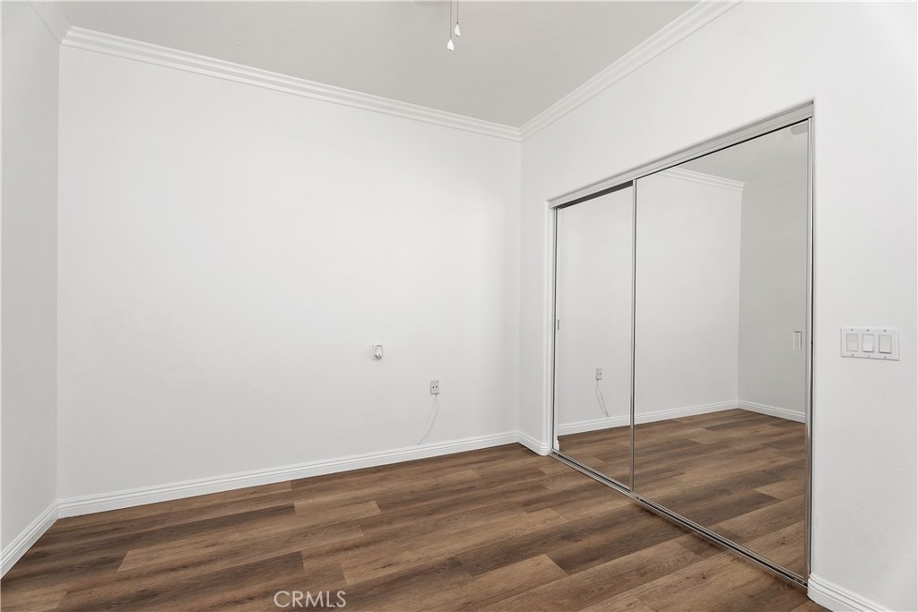 MLS #OC25262692 image #23