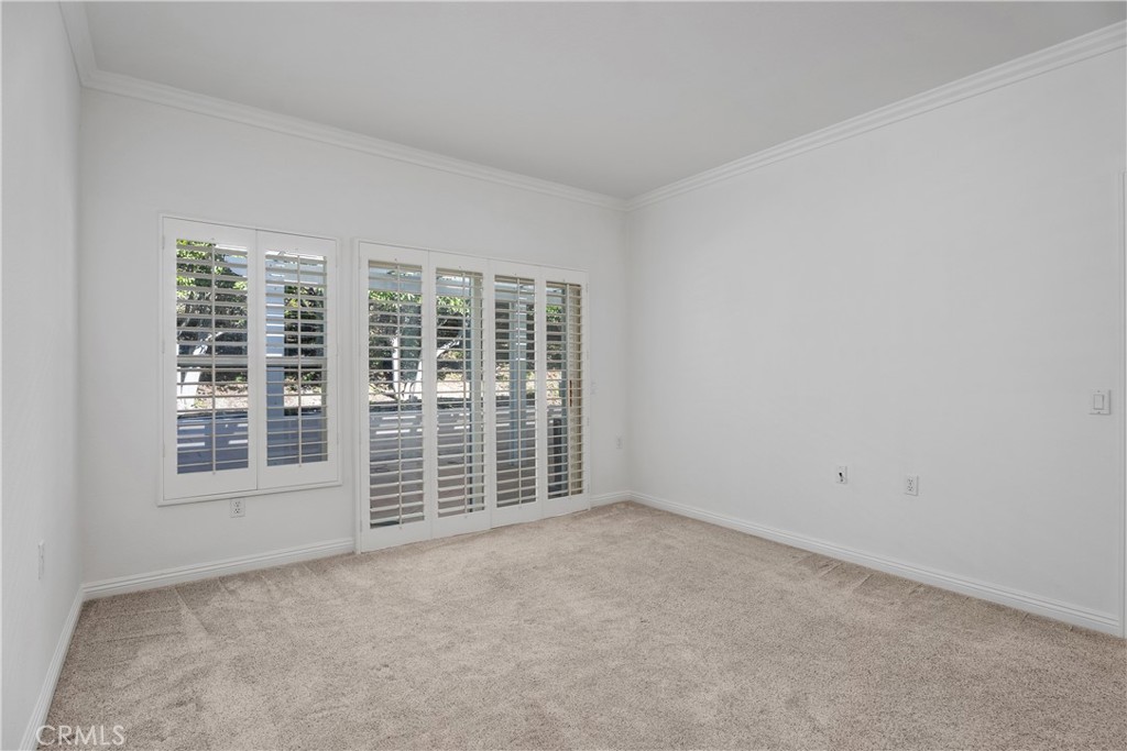 MLS #OC25262692 image #28