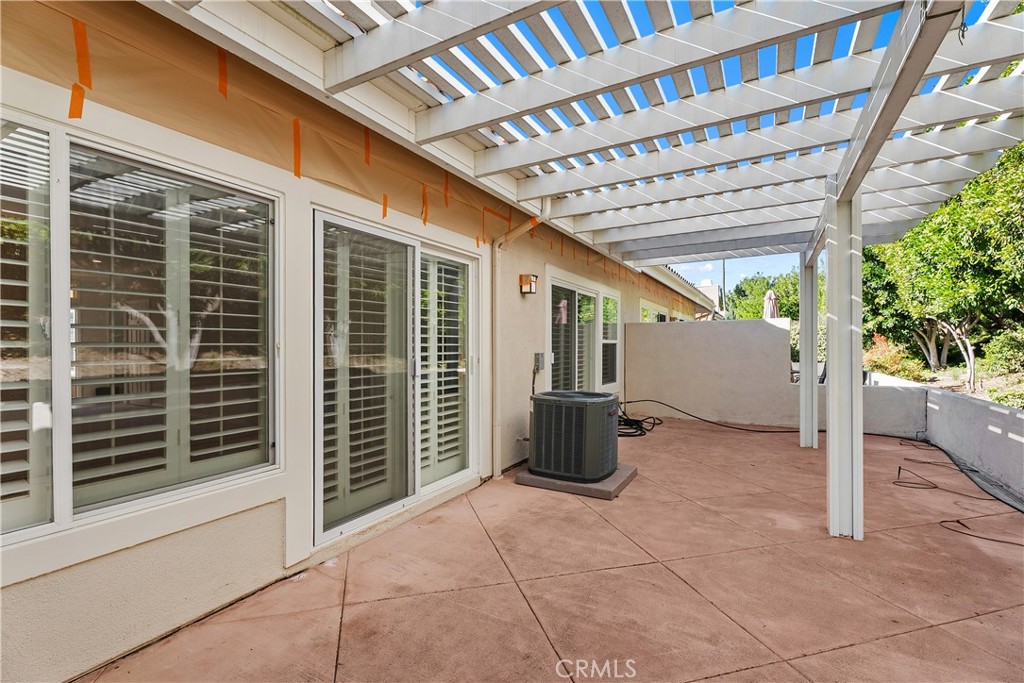 MLS #OC25262692 image #35