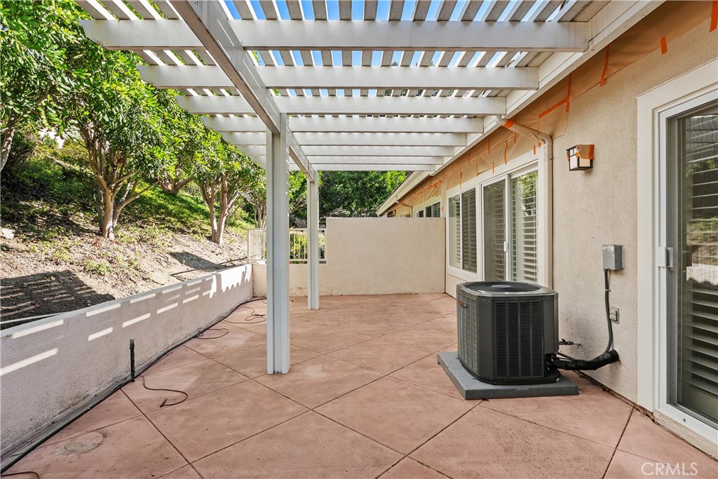 MLS #OC25262692 image #38