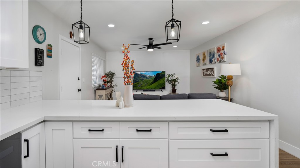 MLS #OC25262718 image #10