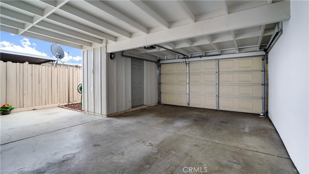 MLS #OC25262718 image #21