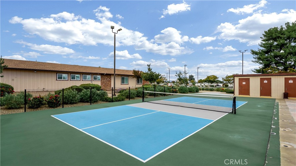 MLS #OC25262718 image #24