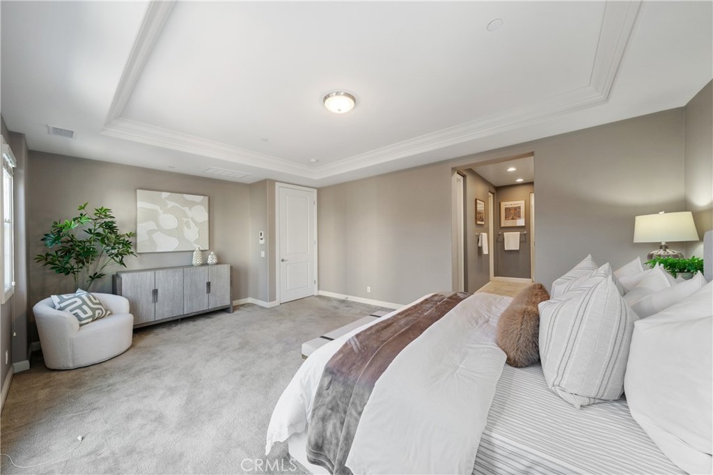 MLS #OC25262721 image #13