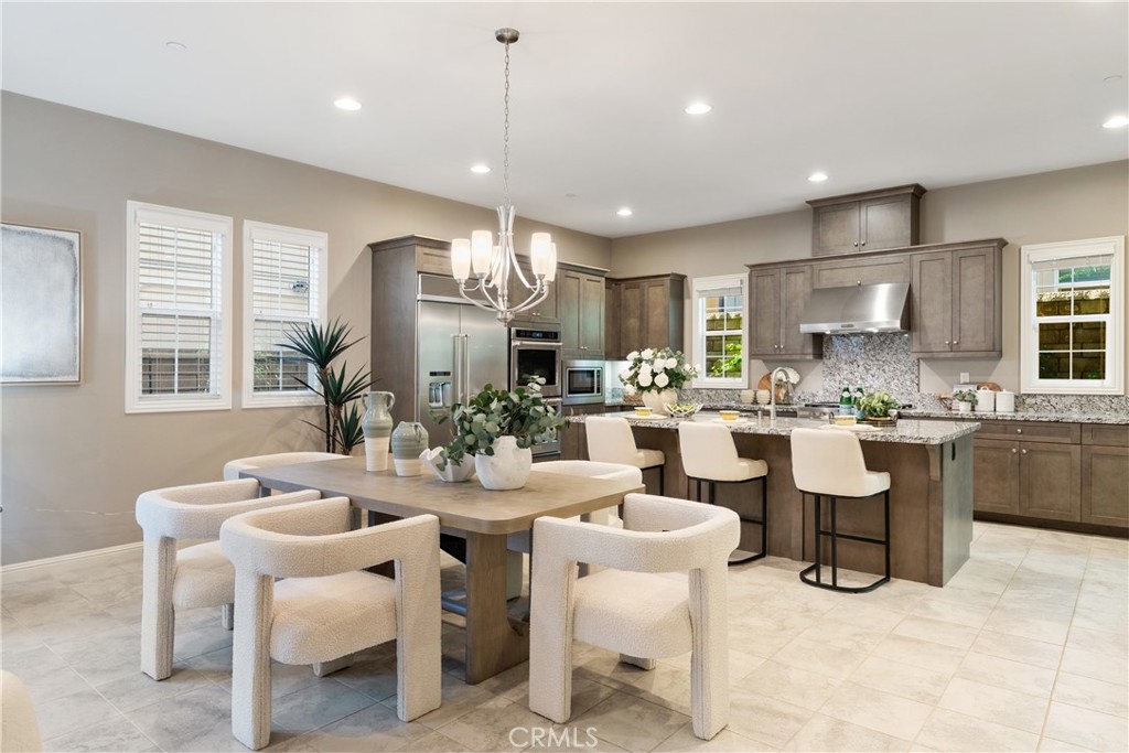 MLS #OC25262721 image #6