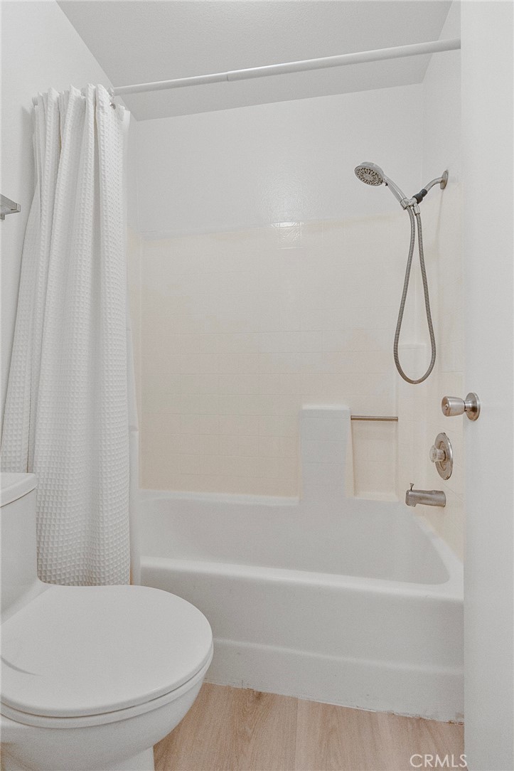 MLS #OC25262732 image #10