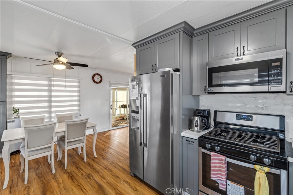 MLS #OC25262745 image #2