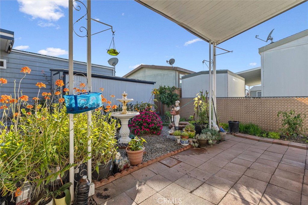 MLS #OC25262745 image #20