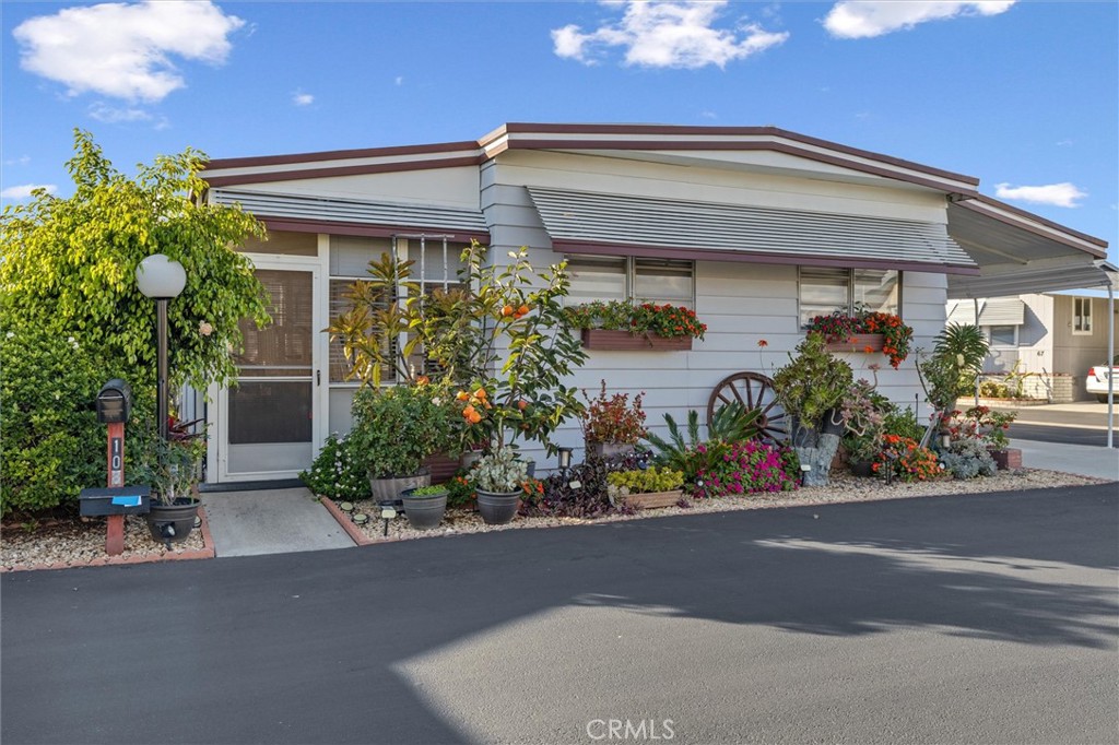 MLS #OC25262745 image #23