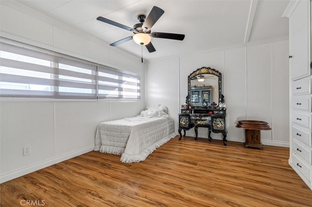 MLS #OC25262745 image #8