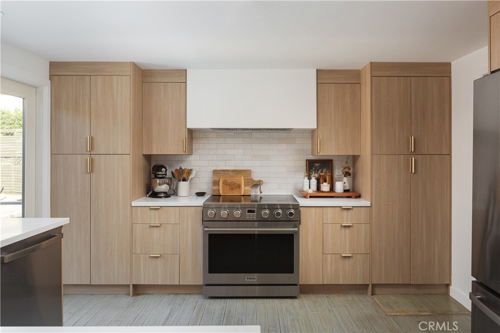 MLS #OC25262765 image #10