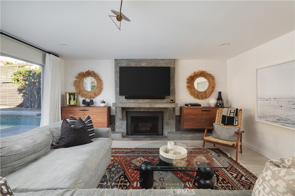 MLS #OC25262765 image #15