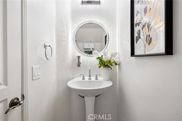 MLS #OC25262798 image #19