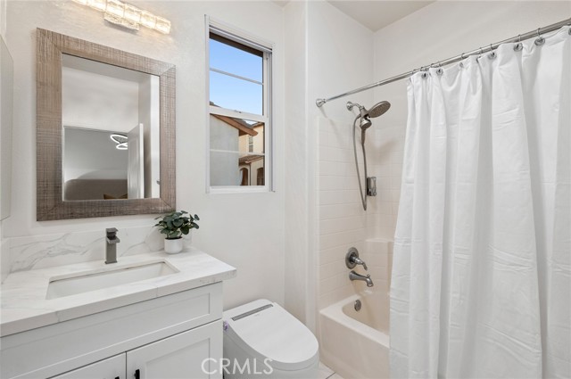 MLS #OC25262798 image #29