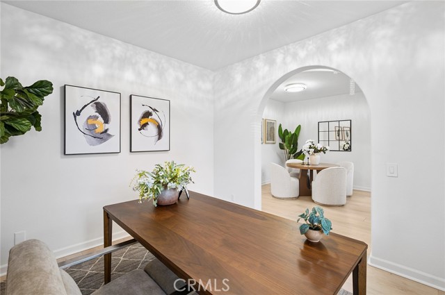 MLS #OC25262798 image #5