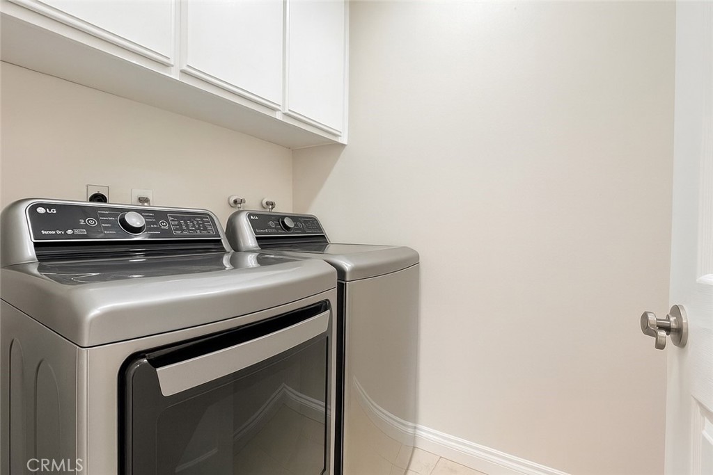 MLS #OC25262802 image #13