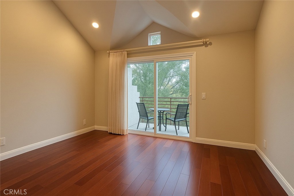 MLS #OC25262802 image #18