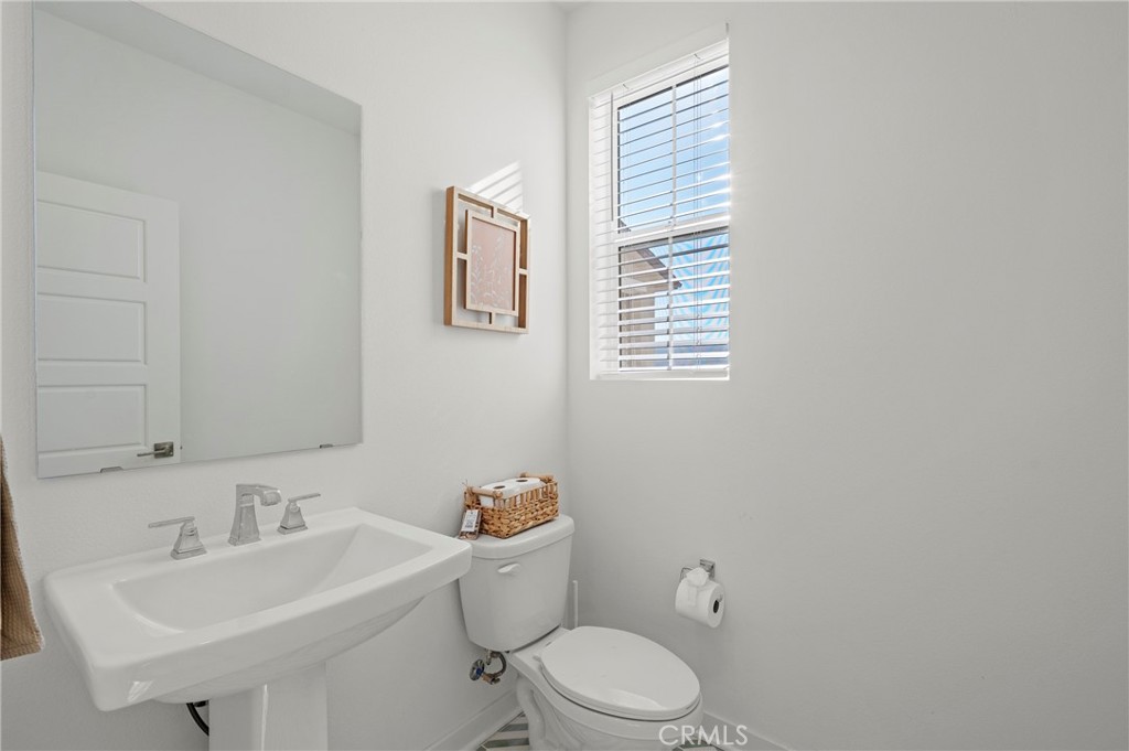 MLS #OC25262810 image #20